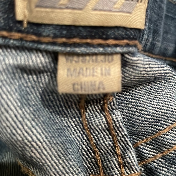 Cassini Ankle Length Jeans - Picture 7 of 8